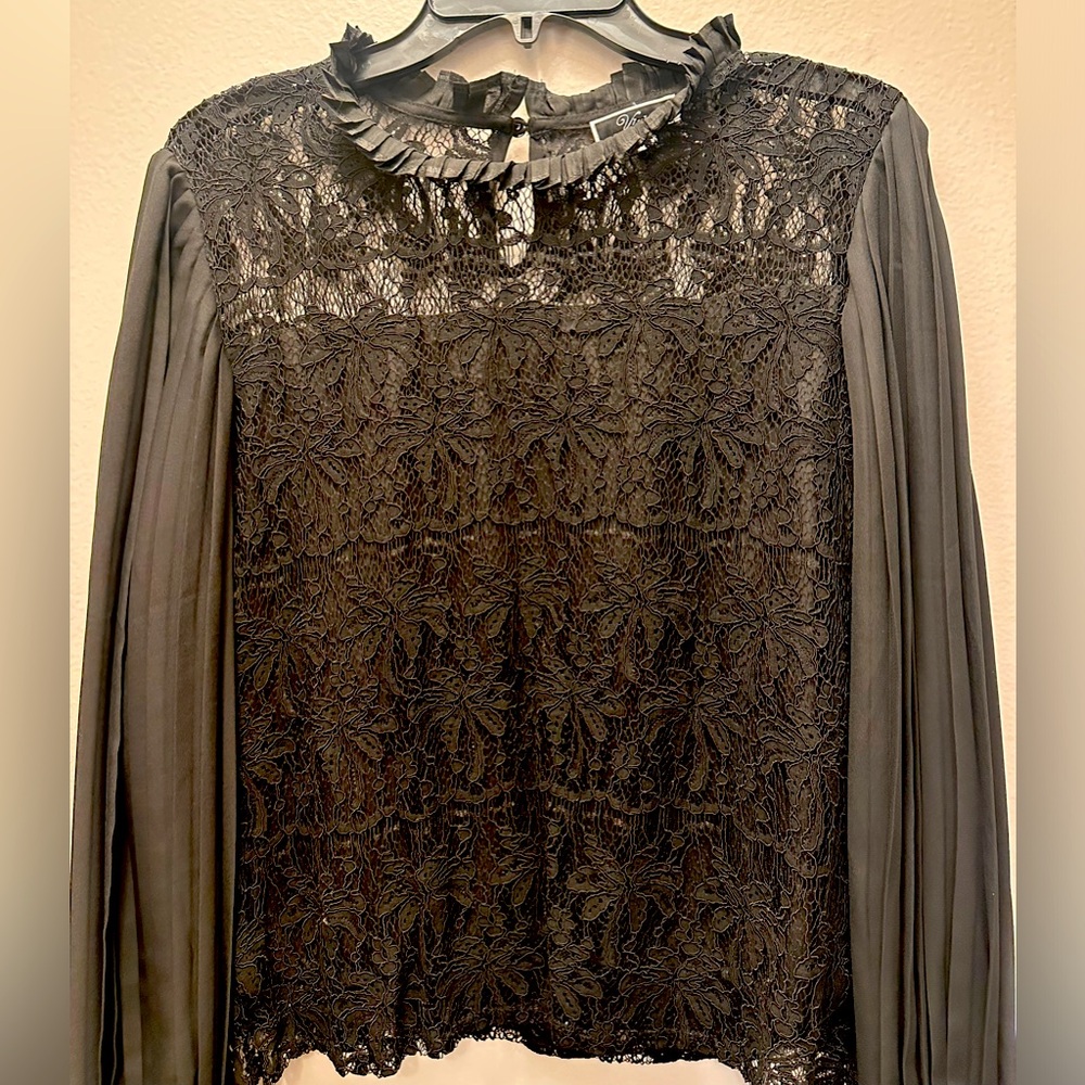 Black Blouse!